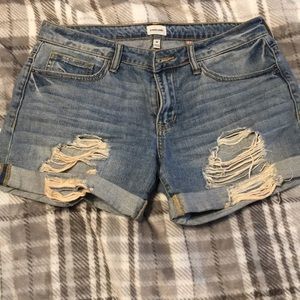 Distressed shorts